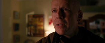 Red (2010) download